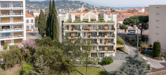 CANNES : Villa Azur
