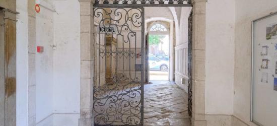 DOLE : Le Cloître des Cordeliers